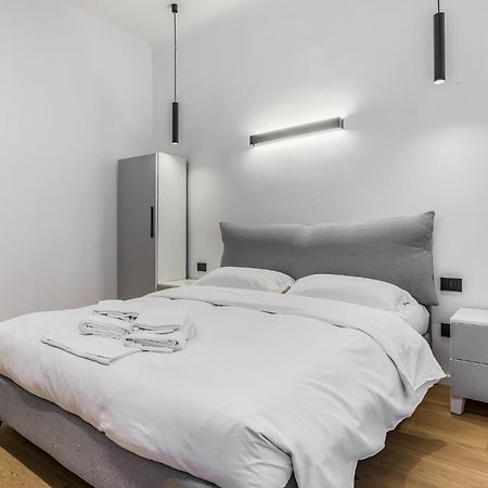 Viale Toscana, 2 Pax Wi-Fi Apartment มิลาน ภายนอก รูปภาพ